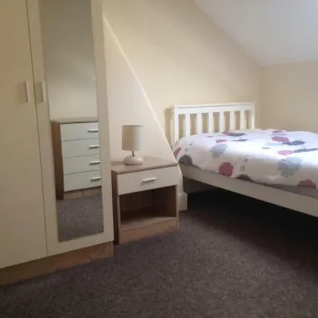 Wyke House Semesterbostad